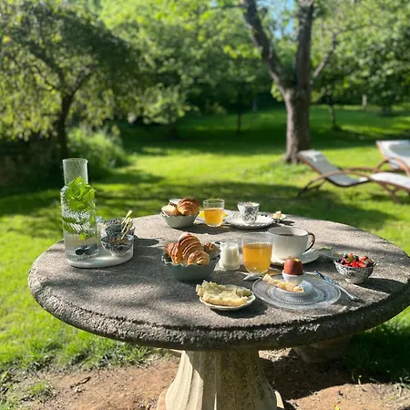 Bed & Breakfast Le Clos Des Songes *