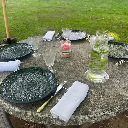 Bed & Breakfast Le Clos Des Songes 3*